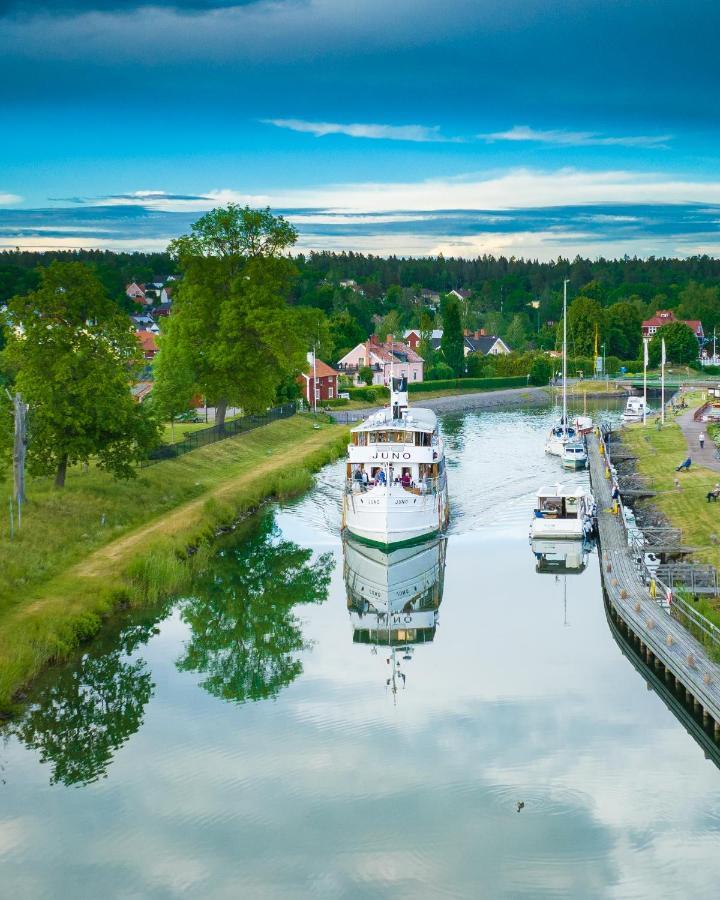 Goeta Hotell Borensberg Экстерьер фото