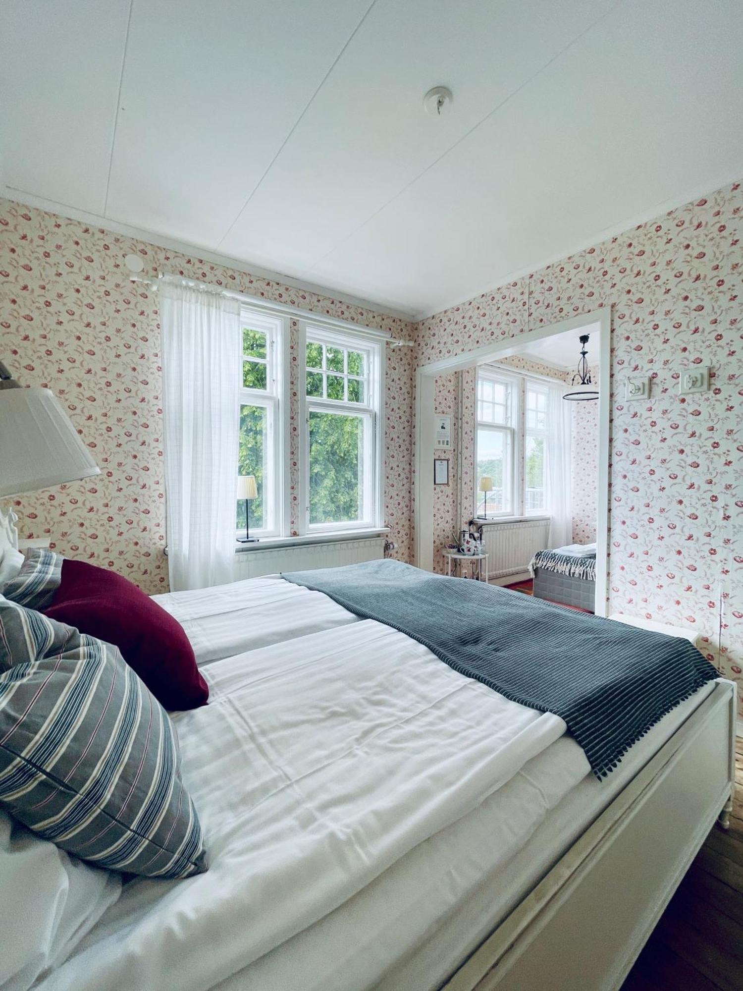 Goeta Hotell Borensberg Экстерьер фото